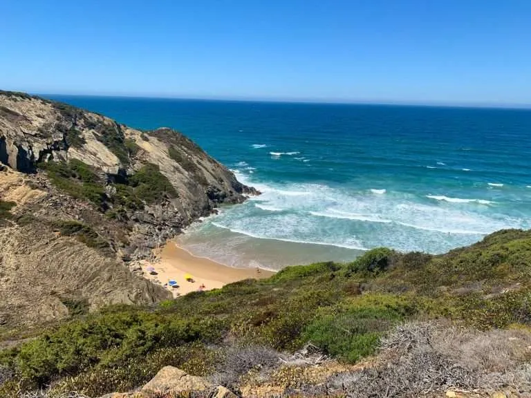 9 BEST Boat Trips In The Algarve