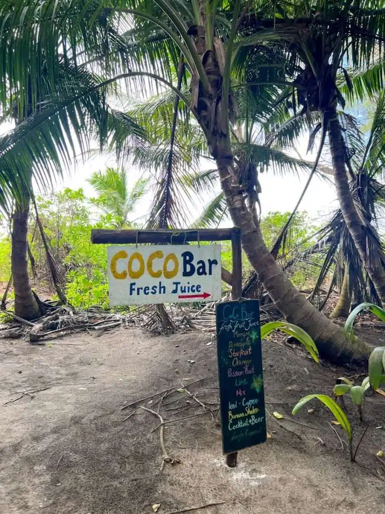 Anse Cocos, La Digue, Seychelles